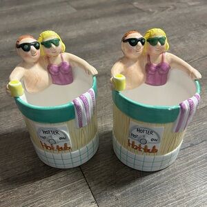 Vintage Hot Tub Couple Cups